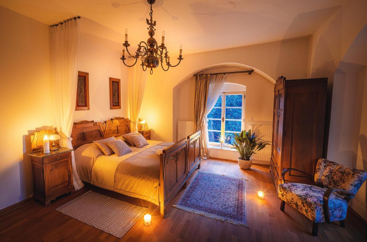 Отель Chateau Rychvald Экстерьер фото