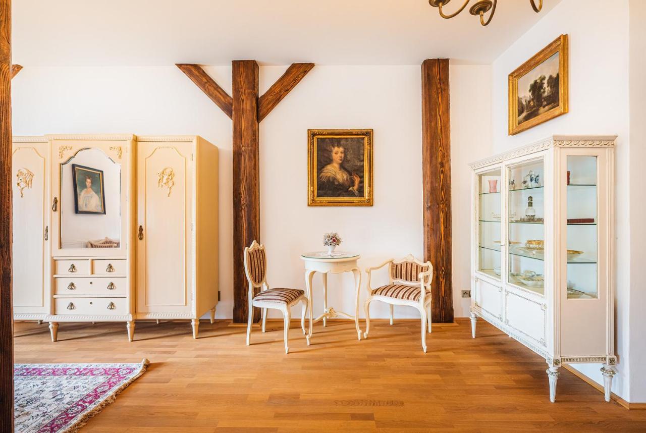 Отель Chateau Rychvald Экстерьер фото