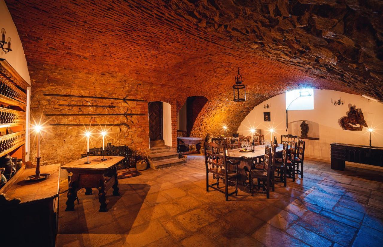 Отель Chateau Rychvald Экстерьер фото